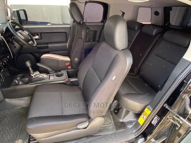 Used 2015 Toyota Black FJ Cruiser - Off-Road Adventure Awaits
