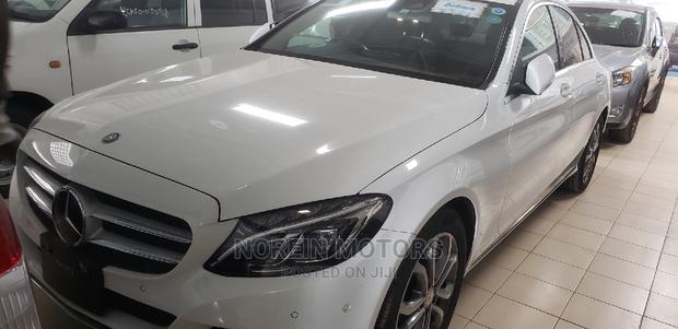 2015 Pearl Mercedes-Benz C200 - Luxury Sedan, Perfect Condition