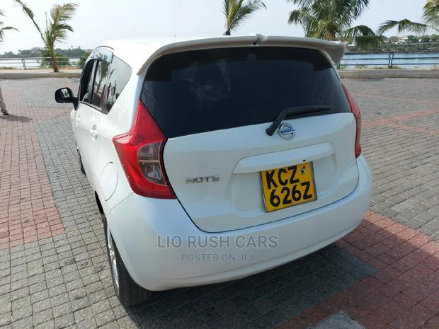 White 2013 Nissan Note - Compact Car with Style and Substance
