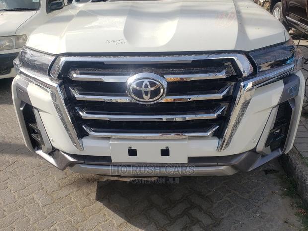 Used 2016 Toyota Land Cruiser in White - Off-Road SUV