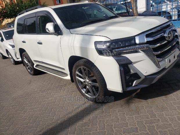 Used 2016 Toyota Land Cruiser in White - Off-Road SUV
