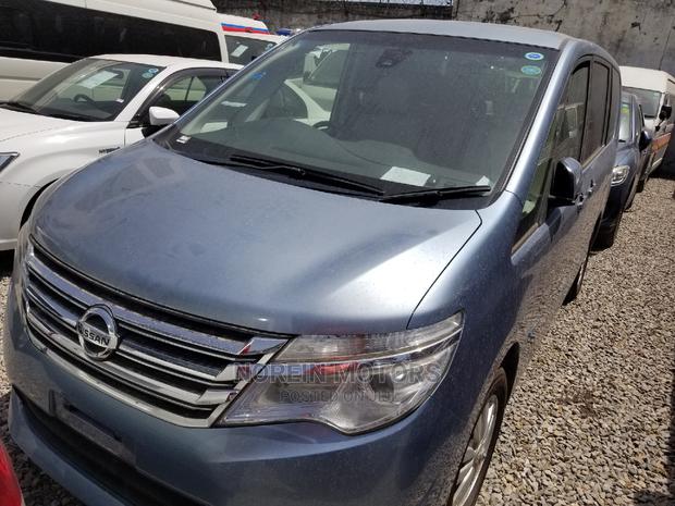 Blue 2014 Nissan Serena: Comfortable and Efficient