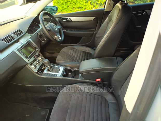 Volkswagen Passat 2014 Silver