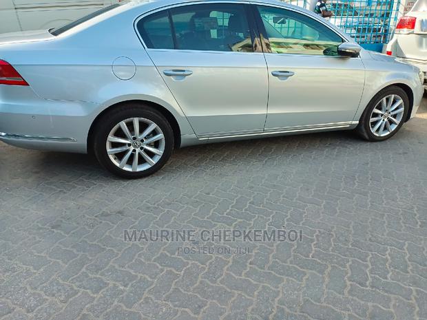 Volkswagen Passat 2014 Silver