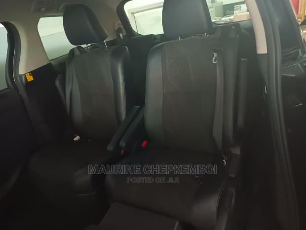 Toyota Estima 2014 Purple