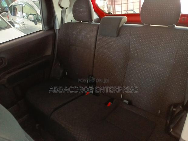 Toyota Spade 2015 Red