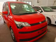 Toyota Spade 2015 Red for sale