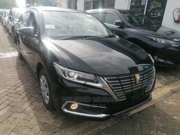 2015 Toyota Premio in Black: Sedan for the Modern Driver