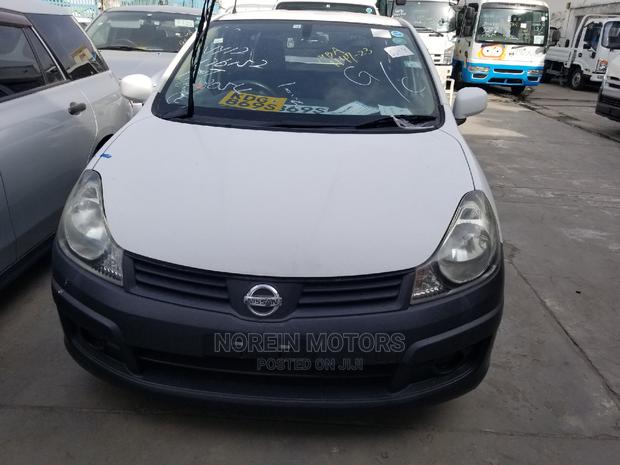 Pearl Edition 2015 Nissan Advan - Experience the Thrill of Driving