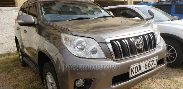 2014 Toyota Prado Land Cruiser Gray - Top-of-the-Line Off-Road SUV