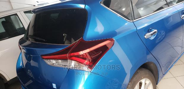 2015 Toyota Auris in Blue: Modern, Efficient, and Spacious Sedan