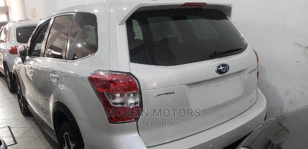 4WD Subaru Forester 2015 Ivory - Excellent Pre-owned SUV
