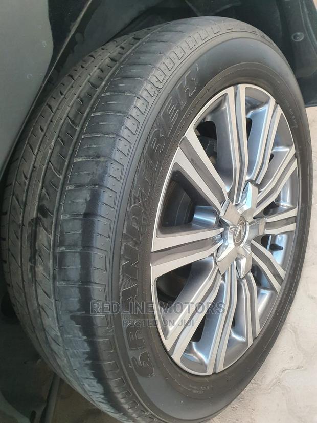 Black Lexus RX 2016 - Premium Model