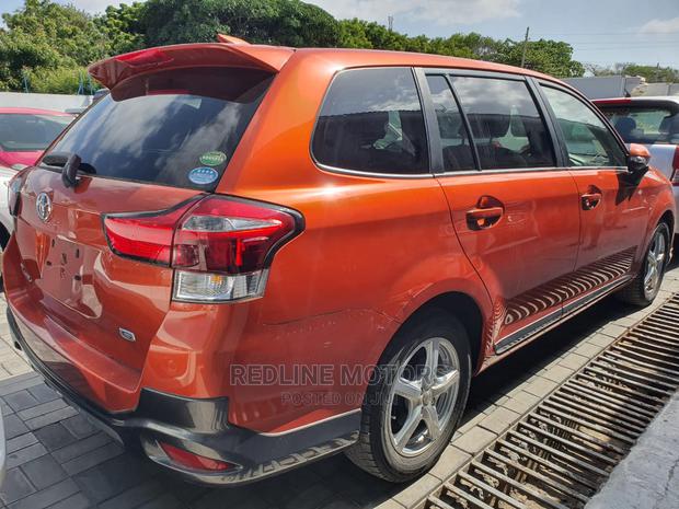 2016 Toyota Fielder in Red: A Perfect Blend of Style and Durability