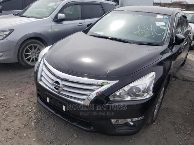 2014 Nissan Teana Green Sedan - Perfect Style, Premium Performance