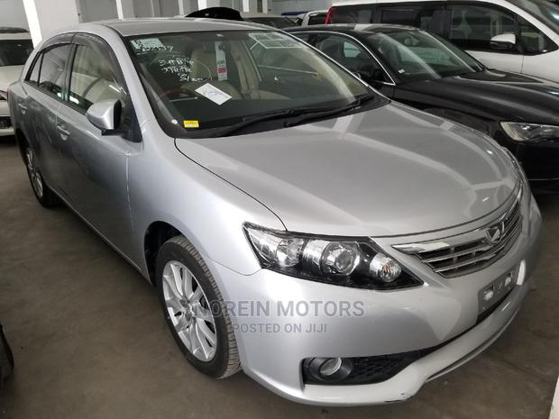 Toyota's 2014 Allion in Green: Compact, Eco-Conscious Sedan
