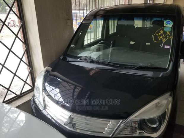 Pre-owned Mitsubishi Delica 2014 Black: Perfect Vehicle, Great Value, Excellent Condition