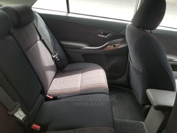 2014 Toyota Premio Silver: Modern and Comfortable Sedan