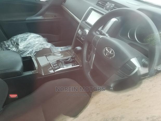2014 Toyota Mark X Blue Luxury Sedan: Elegance Redefined