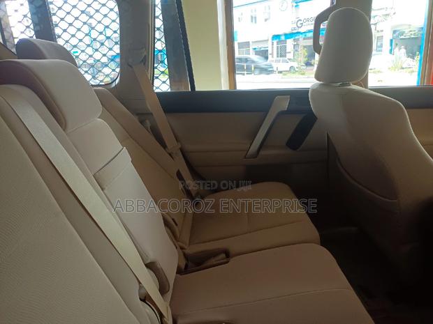 Toyota Land Cruiser Prado 2018 2.7 White