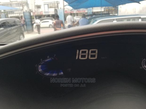 Pre-owned 2014 Nissan Serena Black - Affordable Luxury