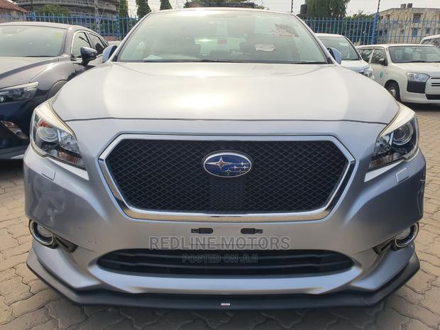 2016 Subaru Legacy Silver - Stylish Sedan, Reliable Performance