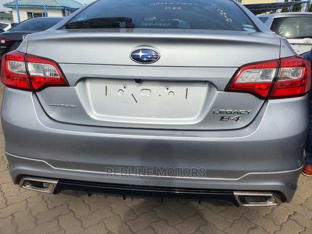 2016 Subaru Legacy Silver - Stylish Sedan, Reliable Performance