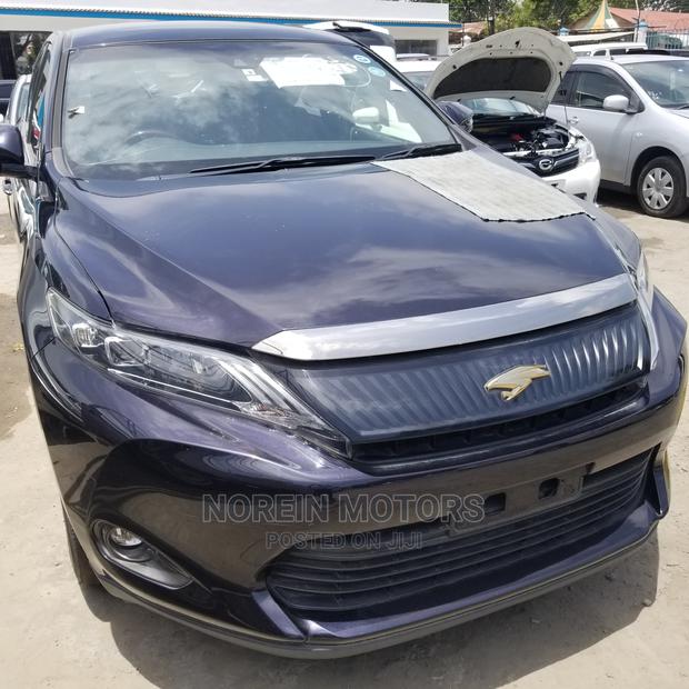2014 Toyota Harrier Silver - Luxury SUV for Sale