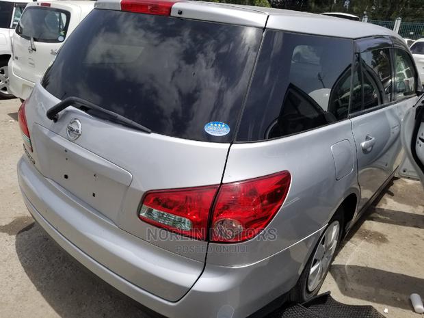 2014 Nissan Wingroad Silver - Spacious and Stylish Minivan for Sale