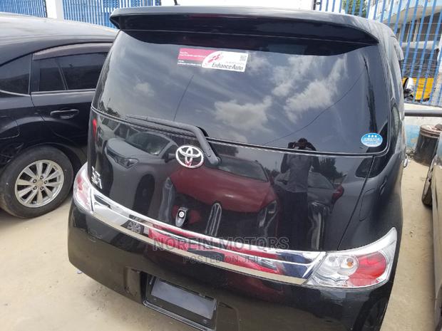Black Pre-owned Toyota bB 2014 - Compact SUV for Sale