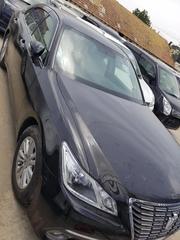 2014 Toyota Crown Black - Sleek and Reliable Sedan Option for sale
