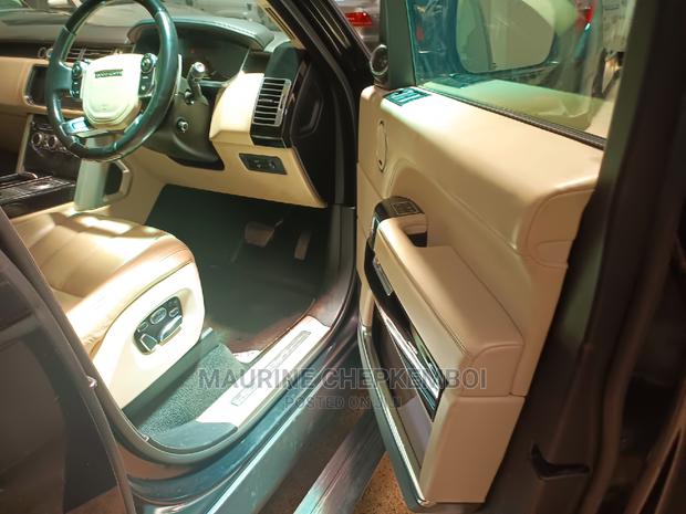 Land Rover Range Rover Vogue 2014 Black