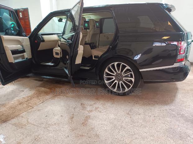Land Rover Range Rover Vogue 2014 Black