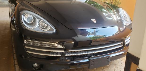 2015 Black Porsche Cayenne - Quality Used Luxury SUV for Sale