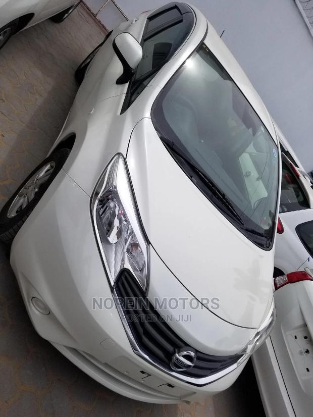 2015 Nissan Note: Compact Car, Comfortable, and Stylish