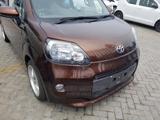 Used 2015 Brown Toyota Porte: Affordable and Reliable