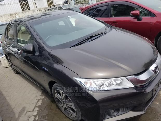 Used 2014 Honda Stream in Black - Affordable