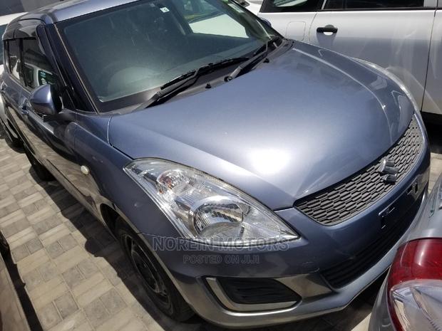 2014 Suzuki Swift in Blue: Compact Car, Perfect for You