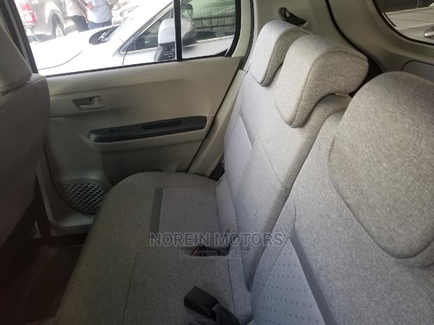 2015 Toyota Porte White - Quality Vehicle, Low Mileage, Top Pick!