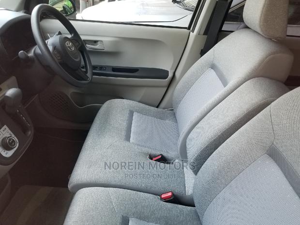 2015 Toyota Porte White - Quality Vehicle, Low Mileage, Top Pick!