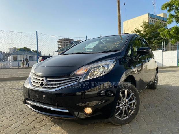 Nissan Note 2015 Black