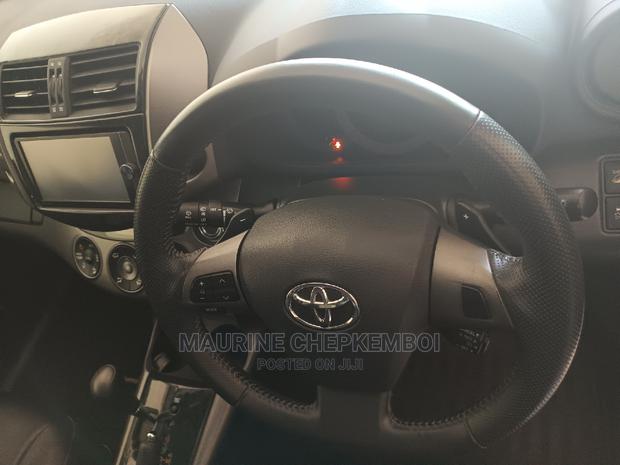 Toyota Vanguard 2014 Black