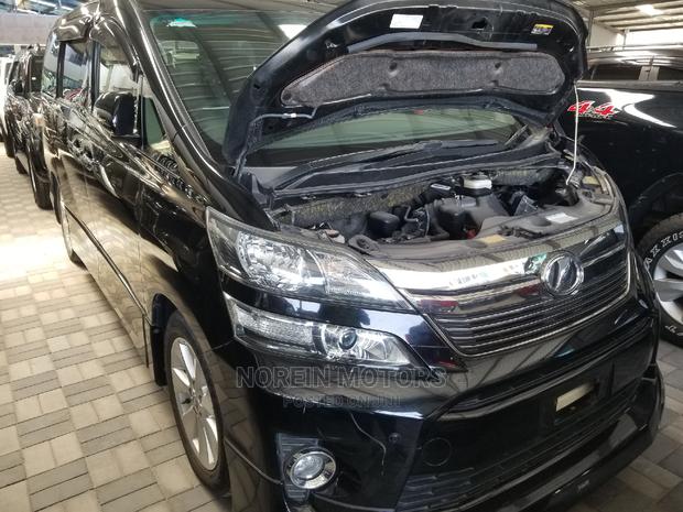 Green 2014 Toyota Vellfire - Spacious and Stylish MPV