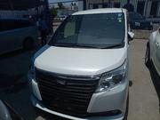 Toyota Noah 2015 2.0 AWD (8 Seater) White for sale