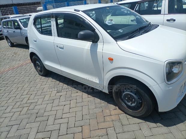 Suzuki Alto 2015 White