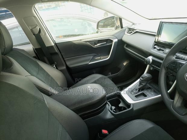 Gray 2020 Toyota RAV4: Stylish and Reliable Compact SUV