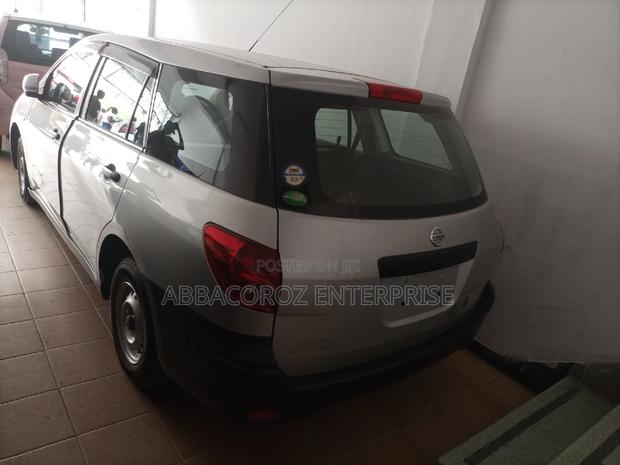 Nissan Advan 2015 Silver