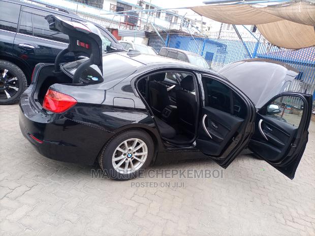 BMW 320i 2014 SV Premium Black