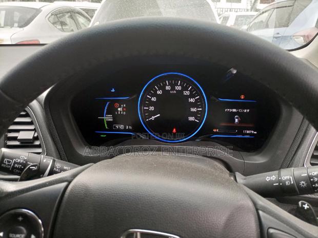 Honda Vezel 2015 Green