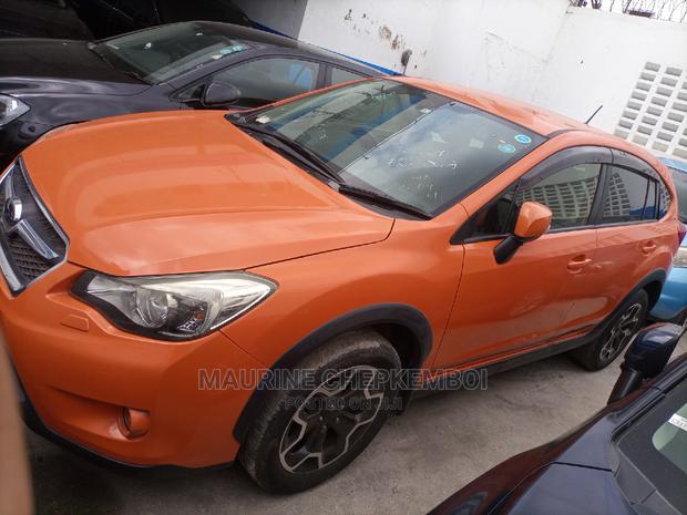 Subaru XV 2014 Orange